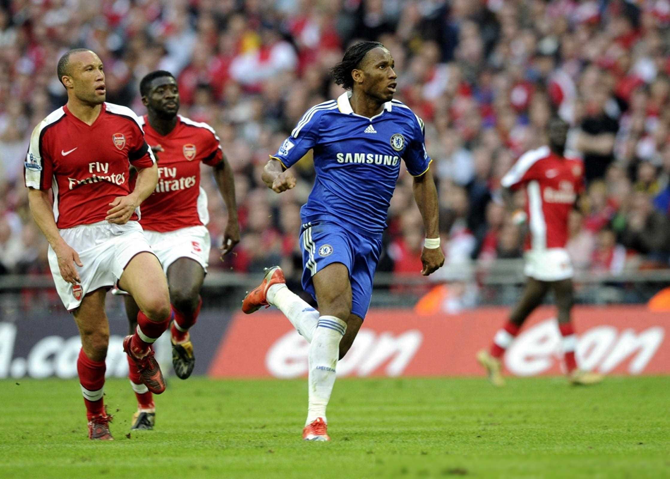 德罗巴在DWG比赛中晋级下一阶段，比赛局势复杂引发热议！